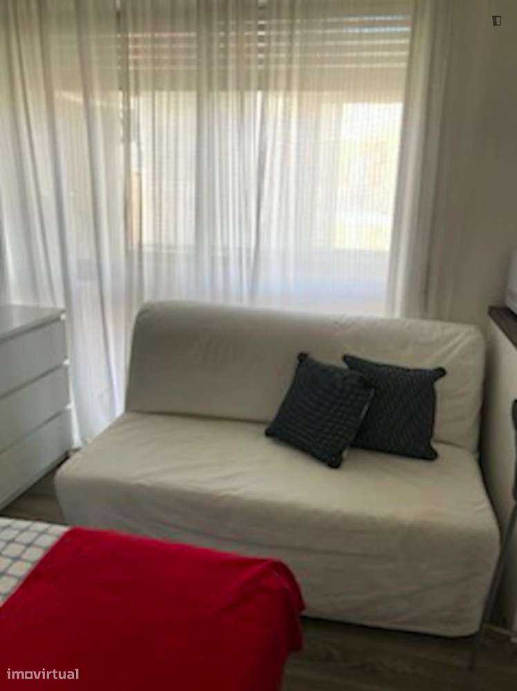 Estúdio - localizado em Santo Ildefonso Porto - Grande imagem: 3/22