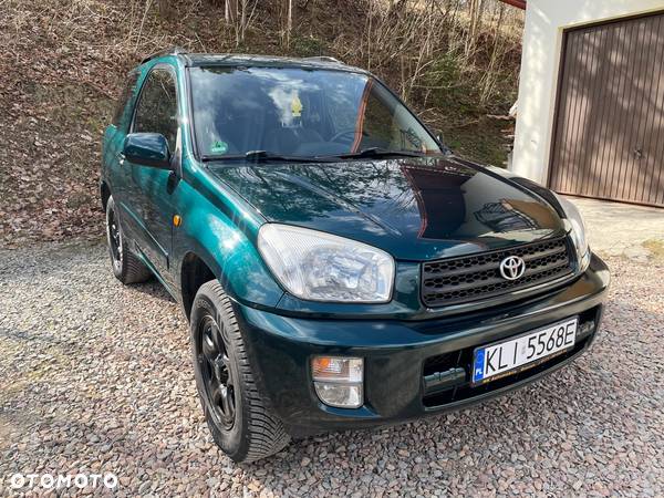 Toyota RAV4 2.0 VVT-i 4x4 - 2