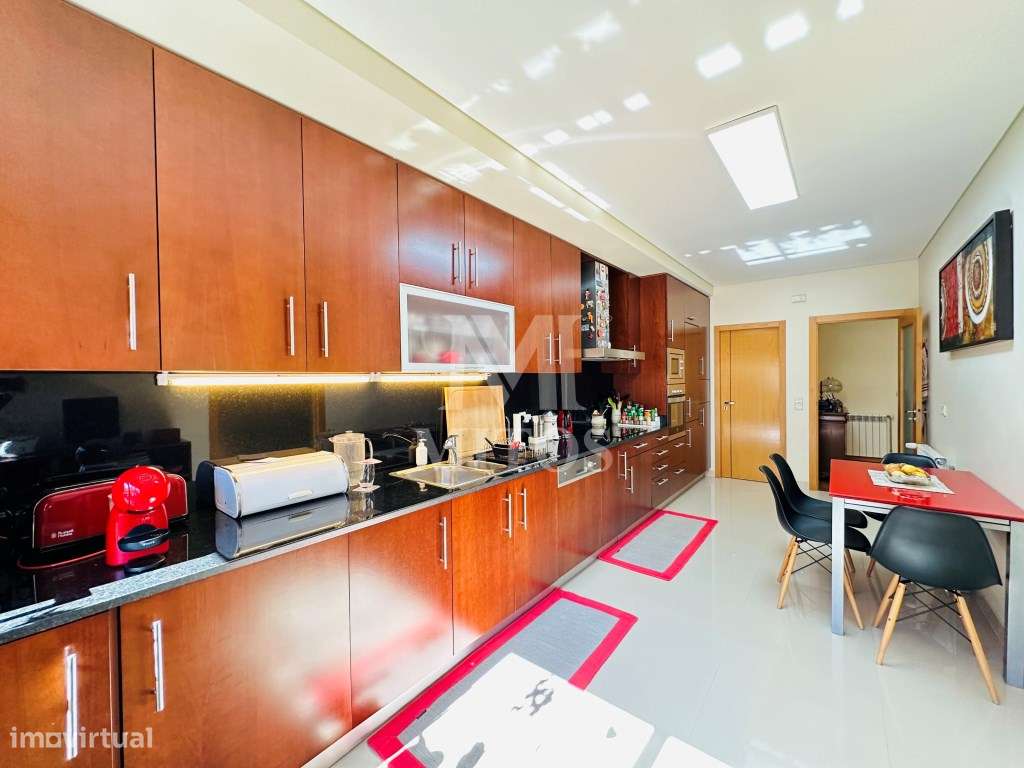 Apartamento T2 para venda na Abelheira - Viana do Castelo-6