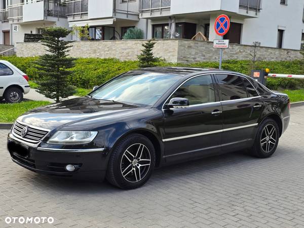 Volkswagen Phaeton 3.0 V6 TDI 4Mot (5 os.) - 38