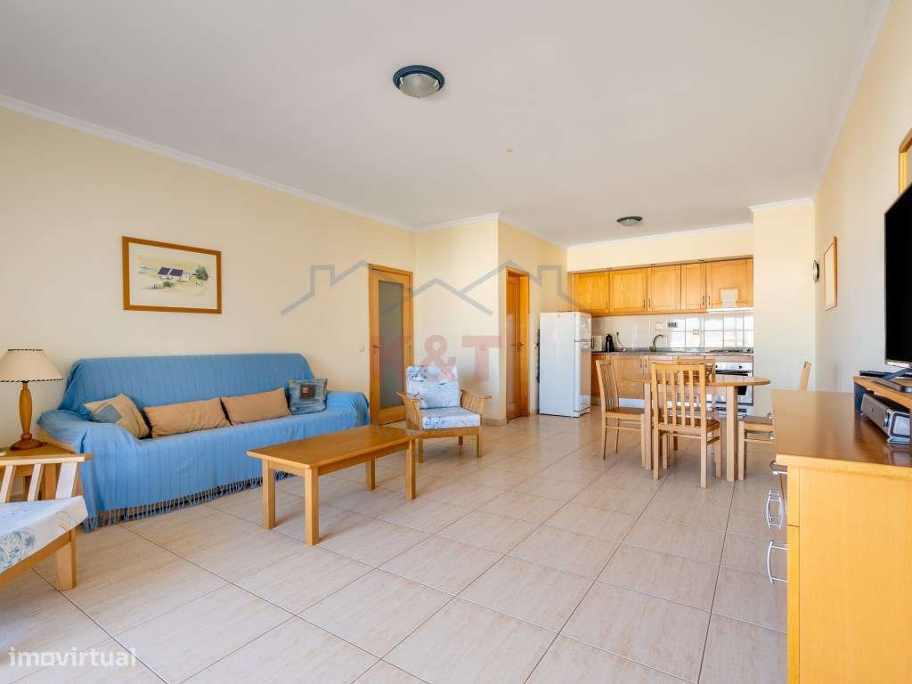 Apartamento T2 com Varanda Espaçosa no Alto do Quintão - Grande imagem: 5/25