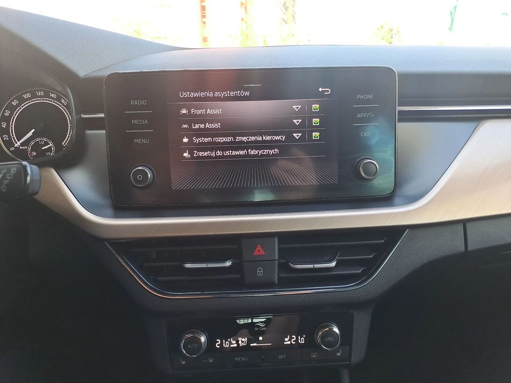 SKODA SCALA 1,0 TSI 110KM STYLE Kamera SmartLink Grzane Fotele ASO PL VAT23%