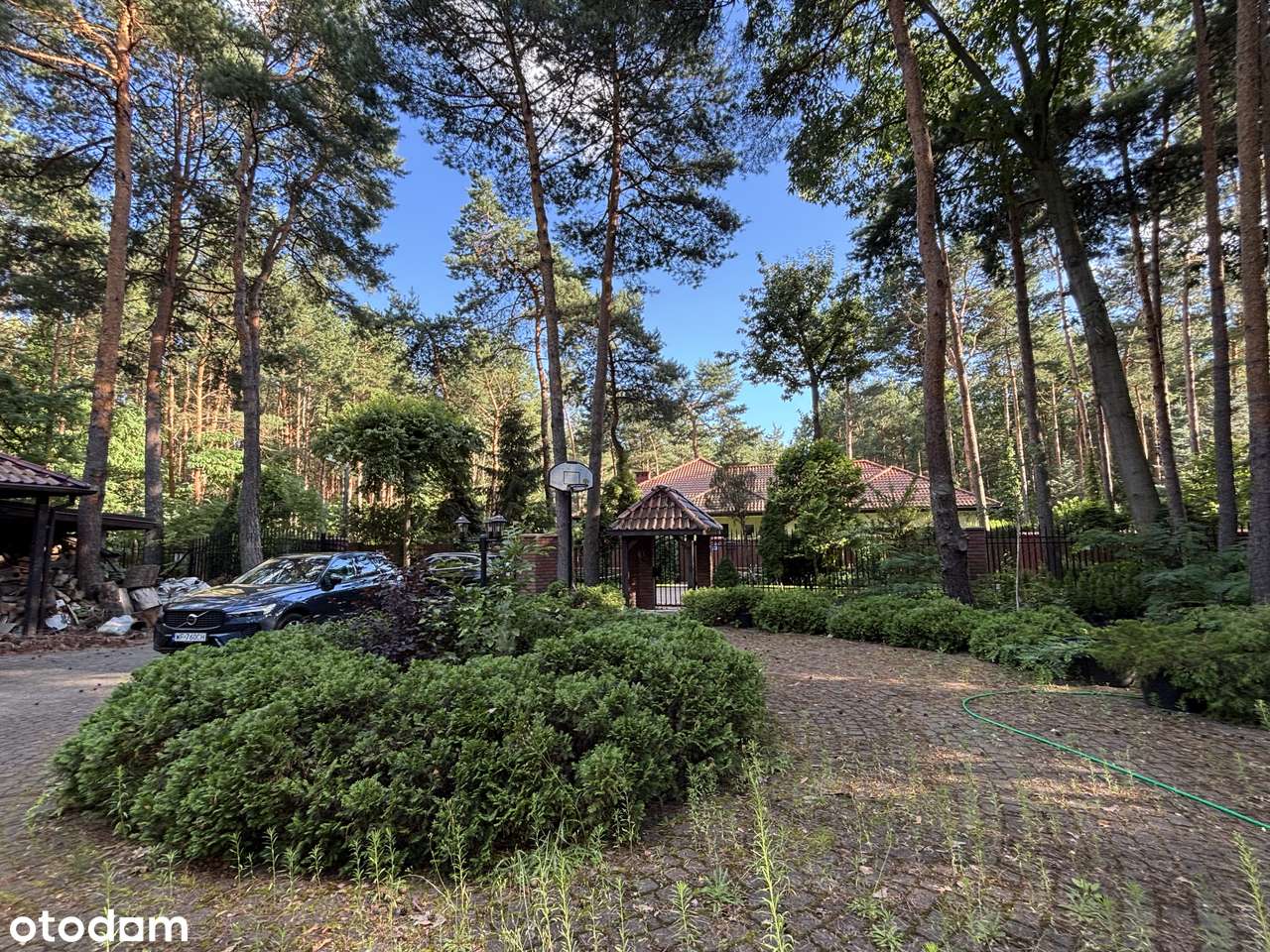 Duży dom wolno stojący Wawer Radość-13