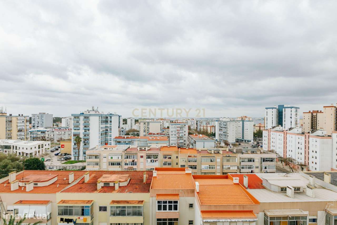 T3 Laranjeiro - vista Rio, Sol todo o dia, ideal para a sua Família! - Grande imagem: 5/57