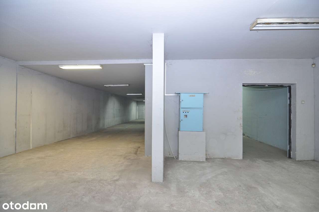 Hala na sprzedaż w Tychach z mediami-10