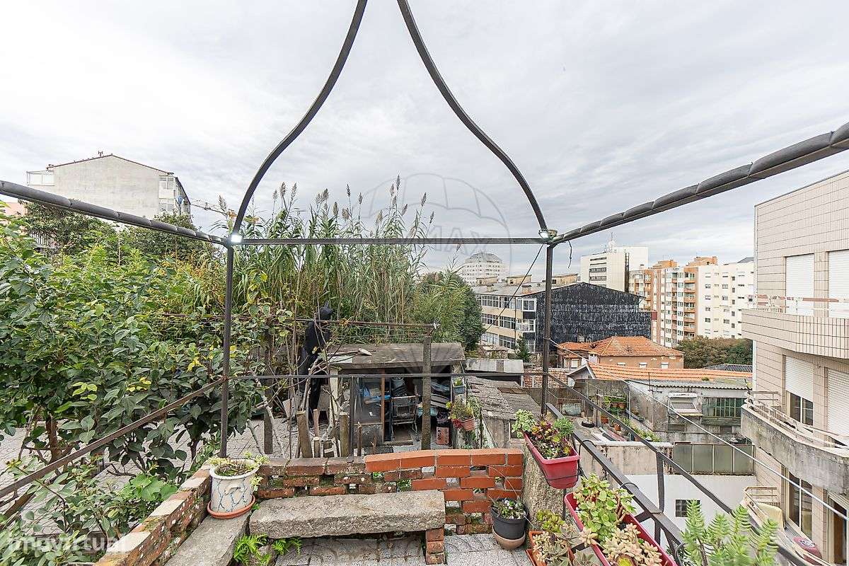 Moradia T2 para venda-42