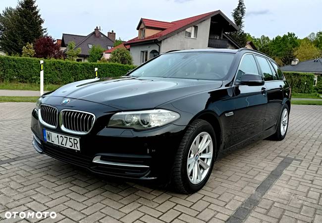 BMW Seria 5 520d xDrive - 1