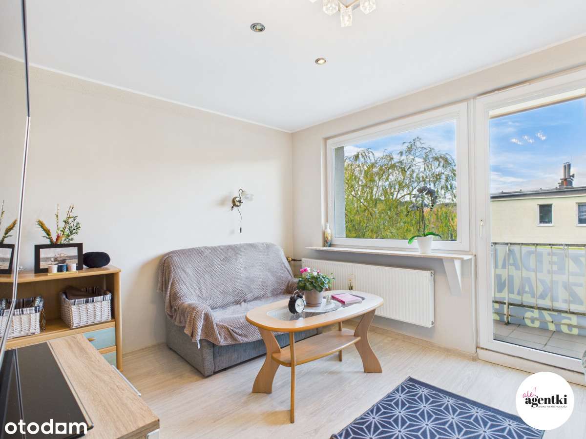 Kawalerka z balkonem, świetna lokalizacja-0