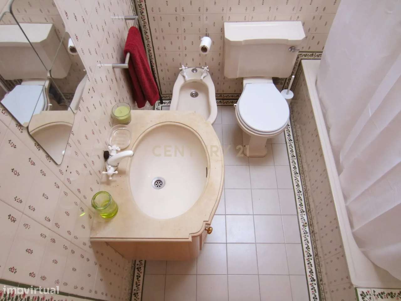 Prédio em Propriedade Total em Zona Privilegiada de Lisboa-8