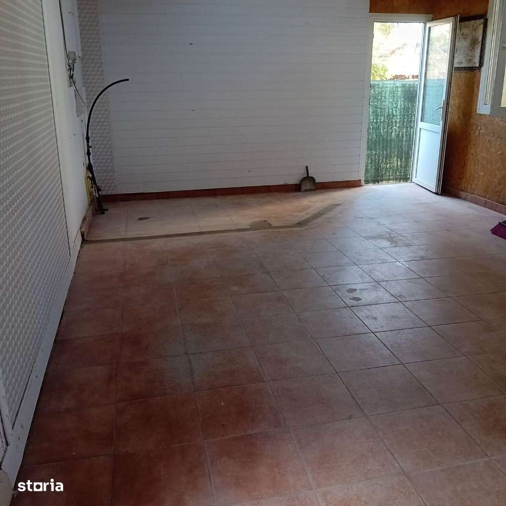 Spatiu comercial Mioveni, 30mp + 20 mp terasa, zona Carrefour - Imagine principală: 2/2