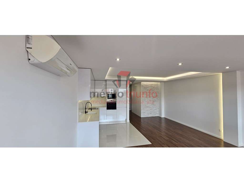 Oferta Escritura e Registo- Apartamento T3 NOVO - Ramalde - Porto - Grande imagem: 4/42