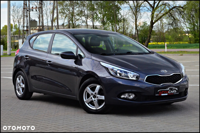 Kia Ceed 1.4 CVVT Spirit - 9