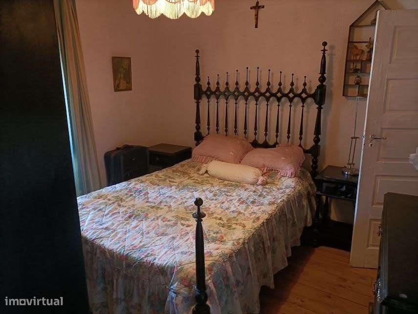 Quinta com 47.000 m2 junto ao Rio Calvo, em Valpaços, ideal p/ turismo-17