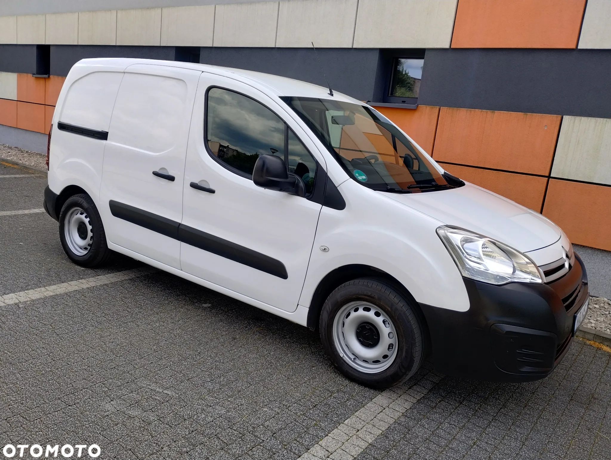 Citroën BERLINGO PO LIFT 1.6 HDI (100KM) KLIMA TEMPOMAT (L1H1) STAN IDEALNY 100% BEZWYPADKOWY NIE MA  RDZY ! ! ! - 1