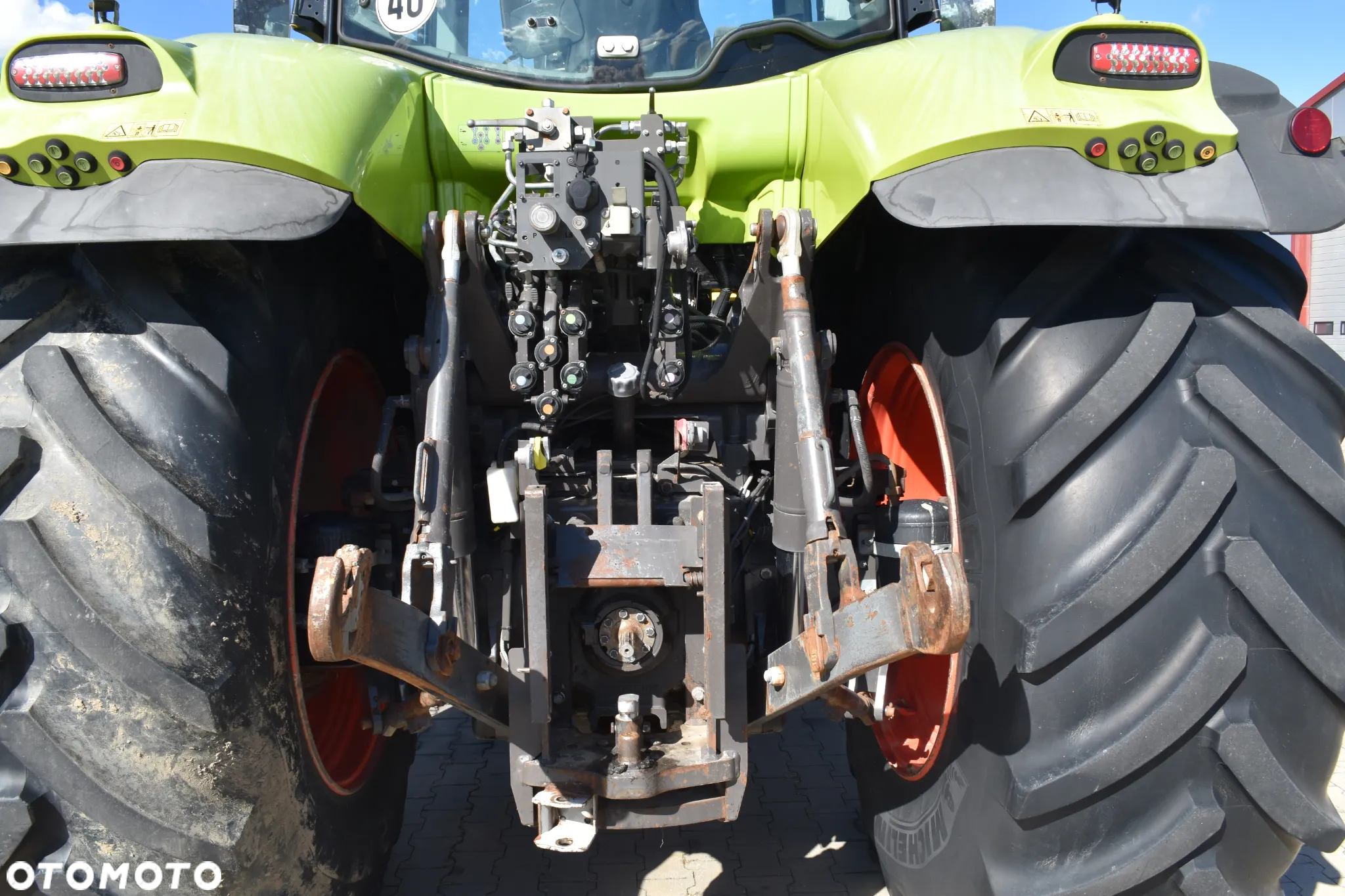 Claas Axion 850 - 17