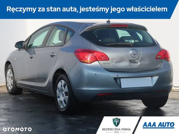 Opel Astra - 5