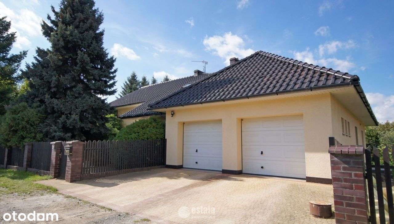 Dom wolnostojący z mieszkaniem i 2x garażem - Pełny obrazek: 2/20