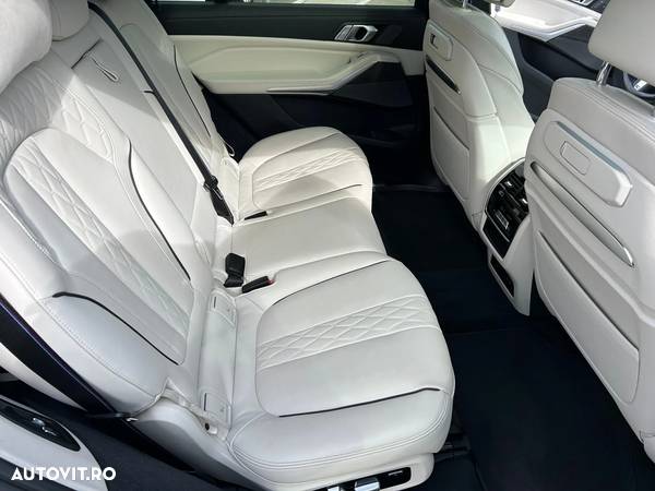 BMW X7 xDrive40d MHEV - 15