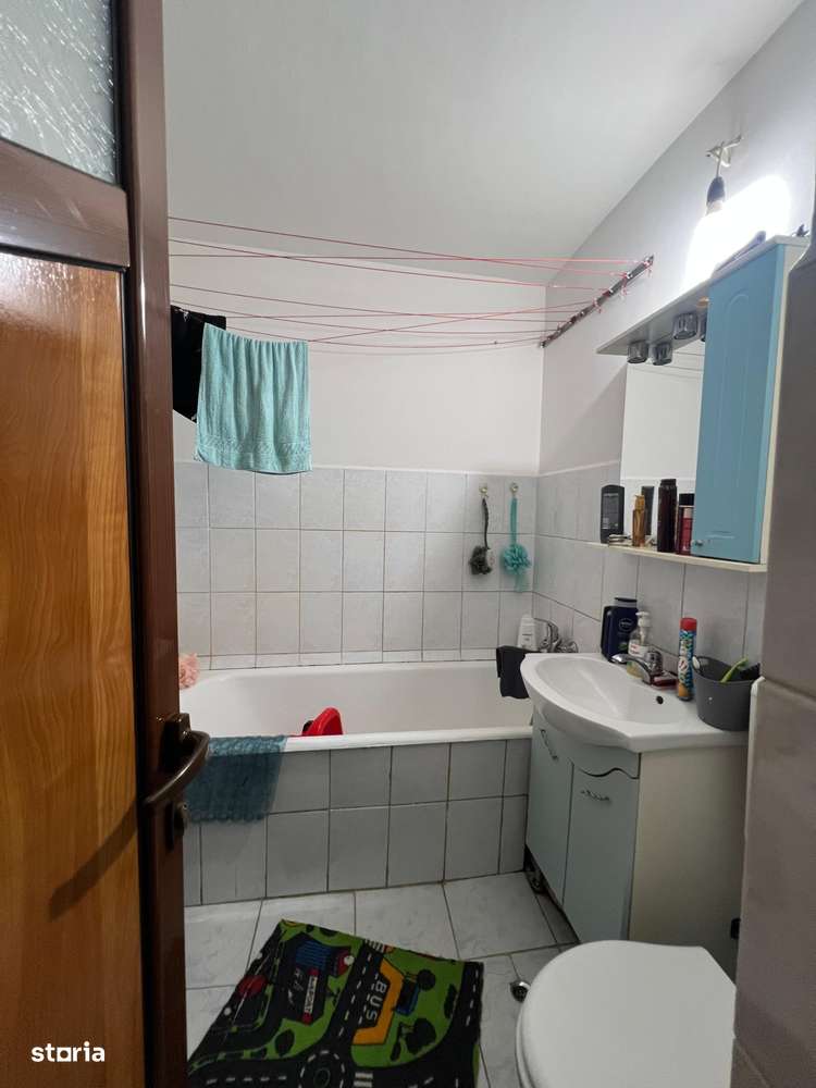 Podul de Fier-Profesor Paul-2 Camere Decomandat-bloc 82' - Imagine principală: 4/10