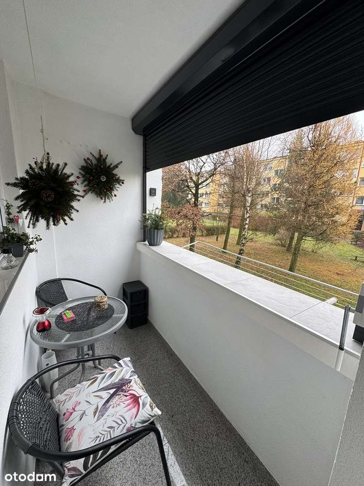 Parter na osiedlu po remoncie-9