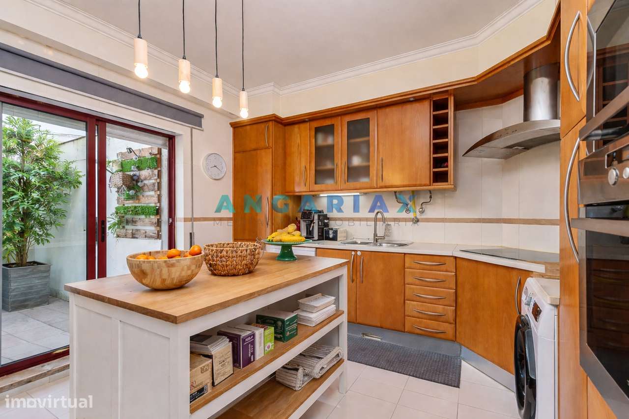 ANG1529 - Apartamento T3 para Venda em Setúbal-36