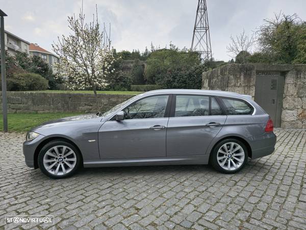 BMW 320 d DPF Touring Edition Exclusive - 1
