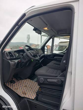 Iveco Daily 35C18H - 28