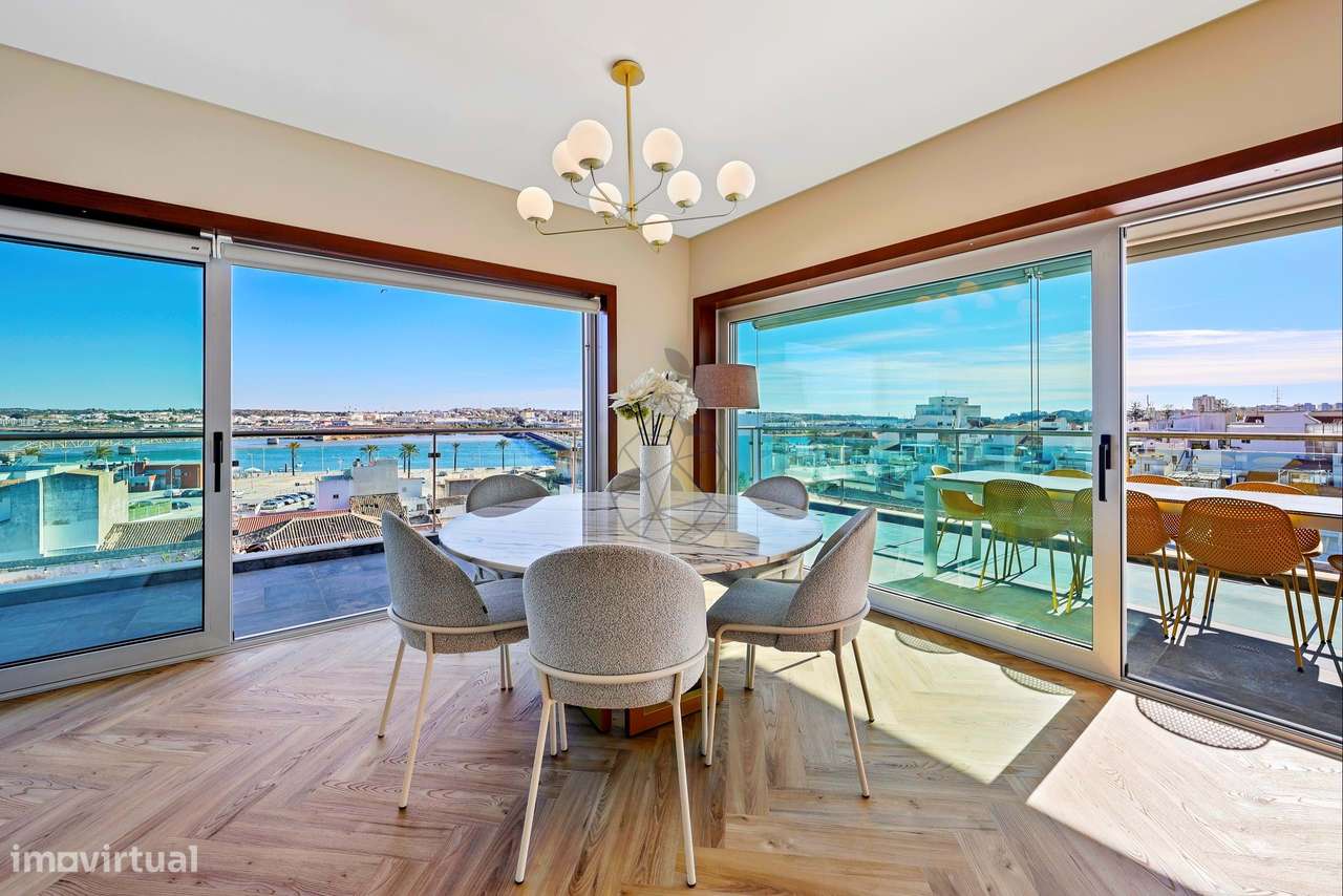 Apartamento T3 + 1 Remodelado no Condomínio Rio Park Residence | Vista - Grande imagem: 4/31