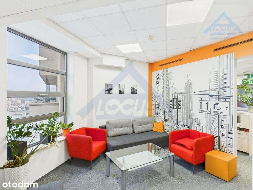 Sprzedam lokal biurowy na Ursynowie-0