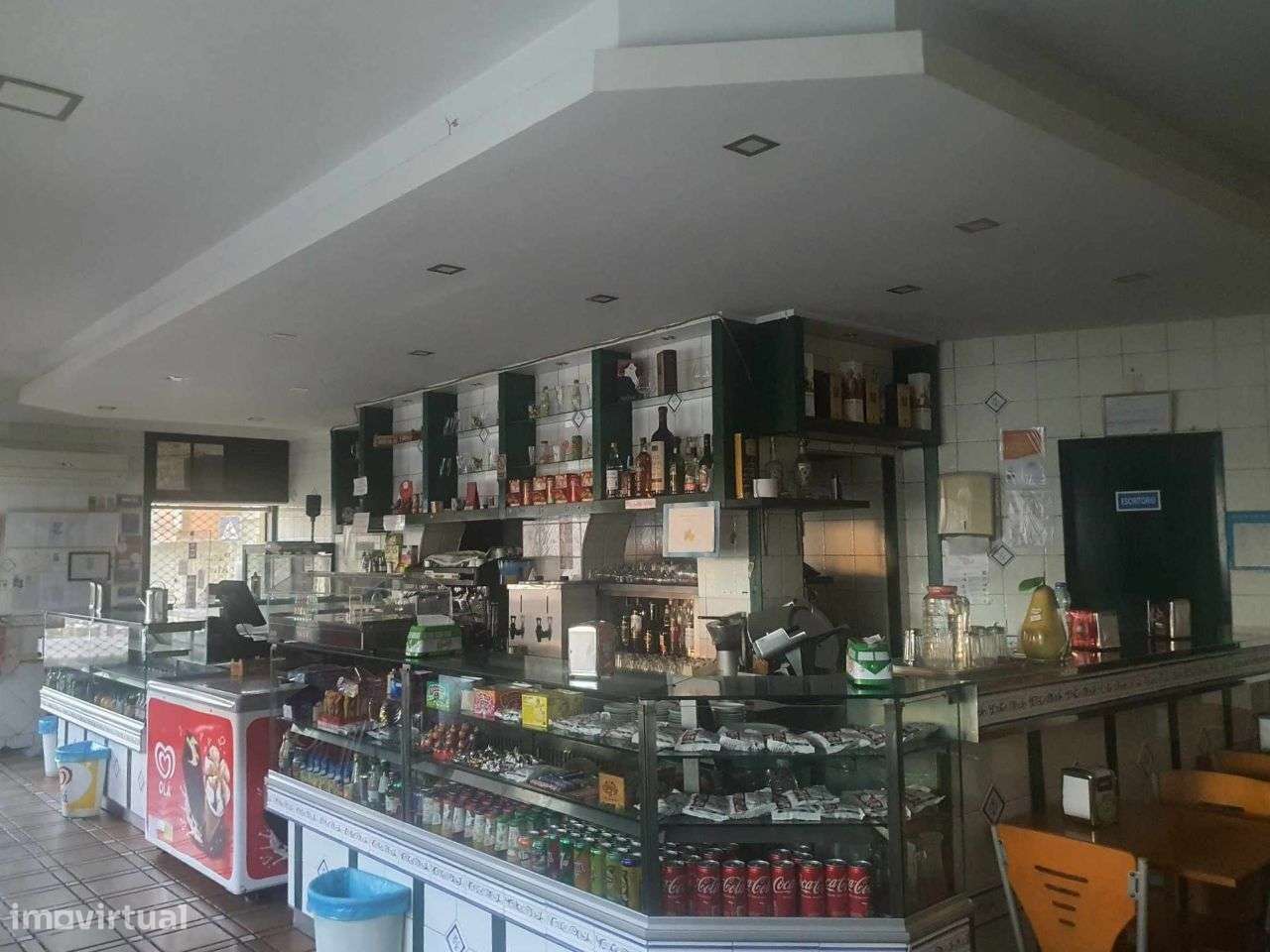 Loja/ Pastelaria para trespasse - Grande imagem: 4/23