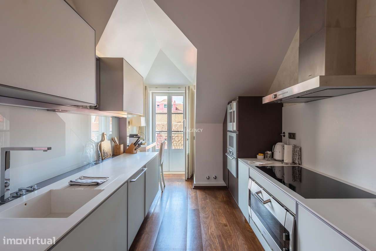 Duplex de luxo T2+1 com garagem no Chiado | 230 m² | Vistas panorâmica-13