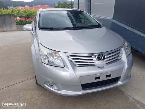 Toyota Avensis 2011 para peças - 1