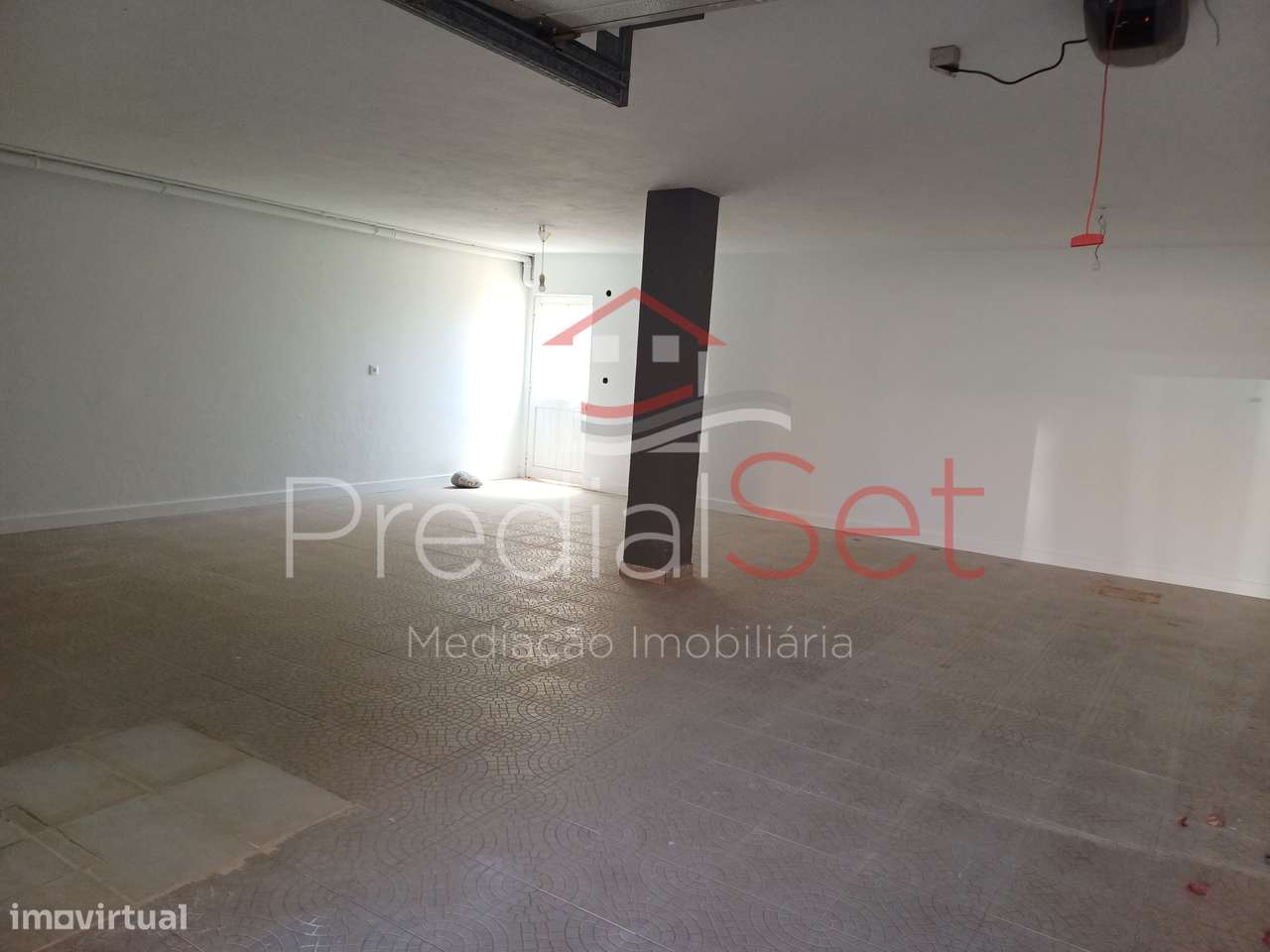 Moradia T4 Piscina-Setúbal-35