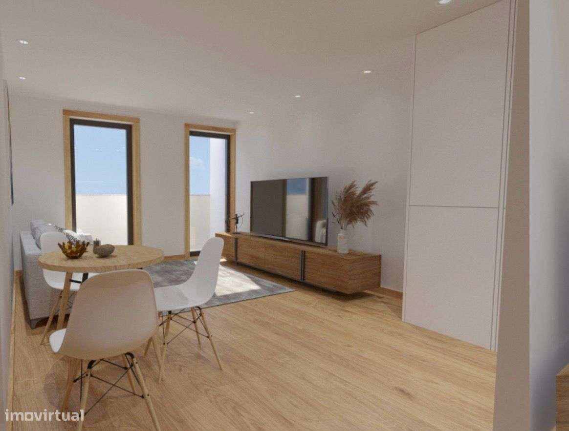 Apartamento T1 Novo - Varanda + Terraço - Areosa-11