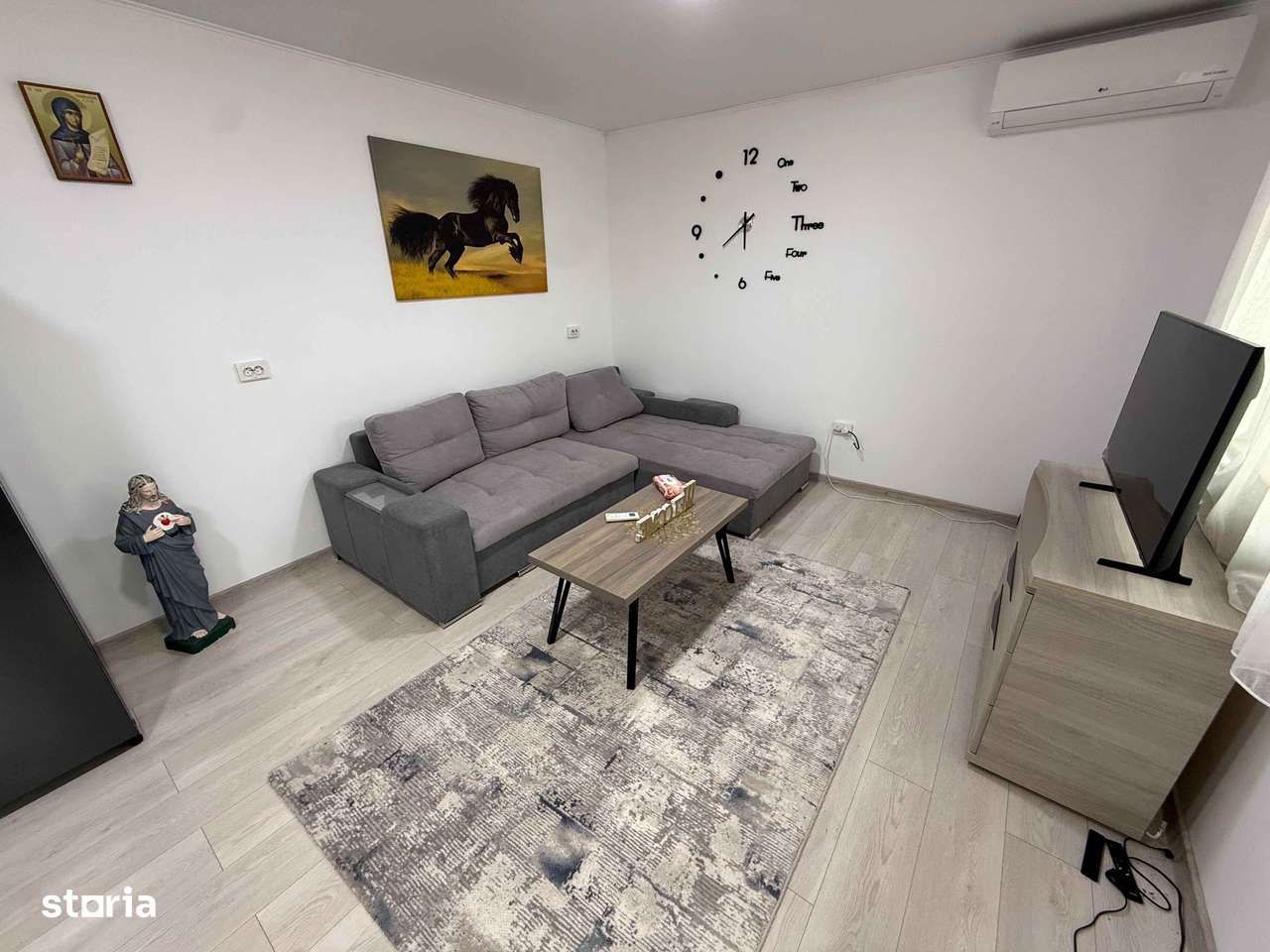 De vânzare anexa si teren cazasu - Imagine principală: 2/5