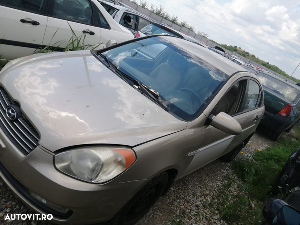 Capota motor Hyundai Accent - 3