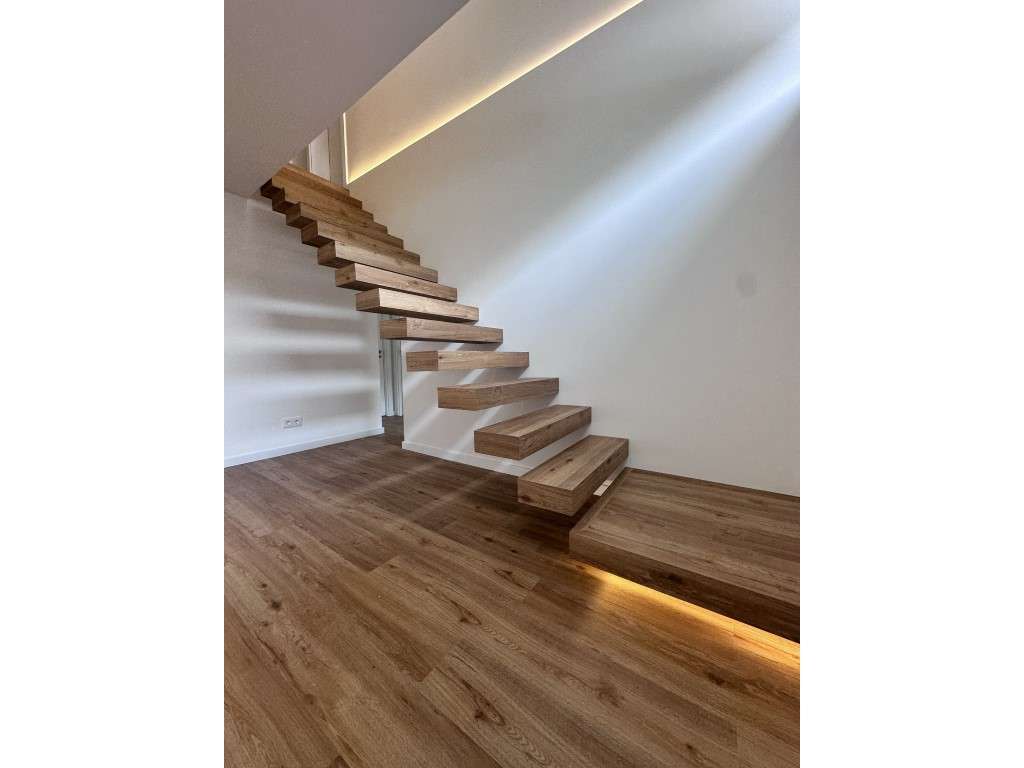 Moradia de Luxo V5 - Conforto, Modernidade e Elegância-5