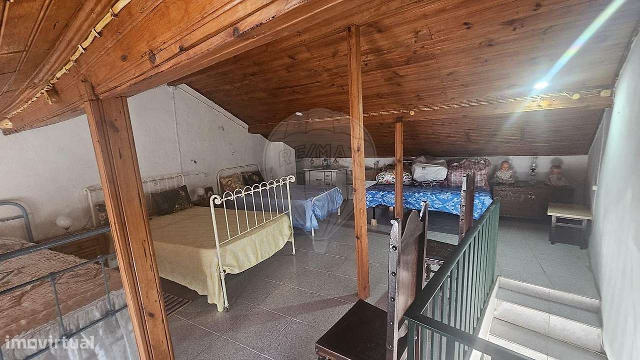 Moradia T2 para venda-17