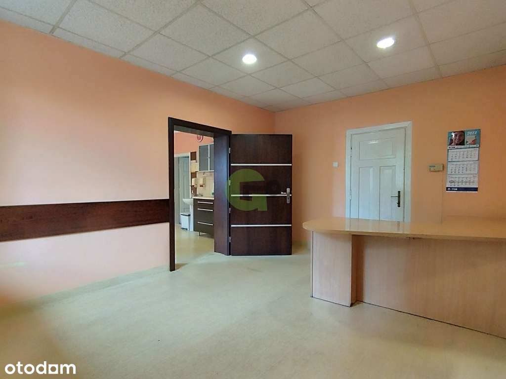 Dom w Kłomnicach z dużym potencjałem!-13