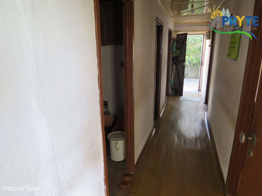 Moradia T5 situada a 10 minutos de Vila de Rei-21