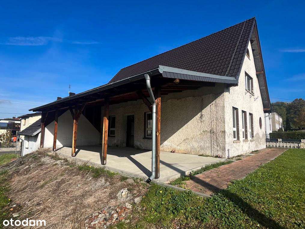 Ładna działka w centrum, a dom w gratisie!-12