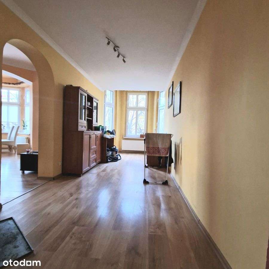 4 pok mieszkanie  1 piętro Centrum!-5