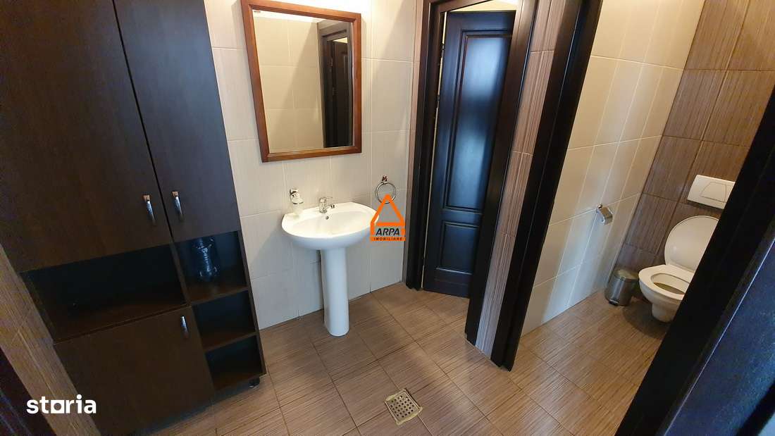 Spatiu comercial - Birouri - 130 - 360 mp - Podu Ros - Imagine principală: 5/8