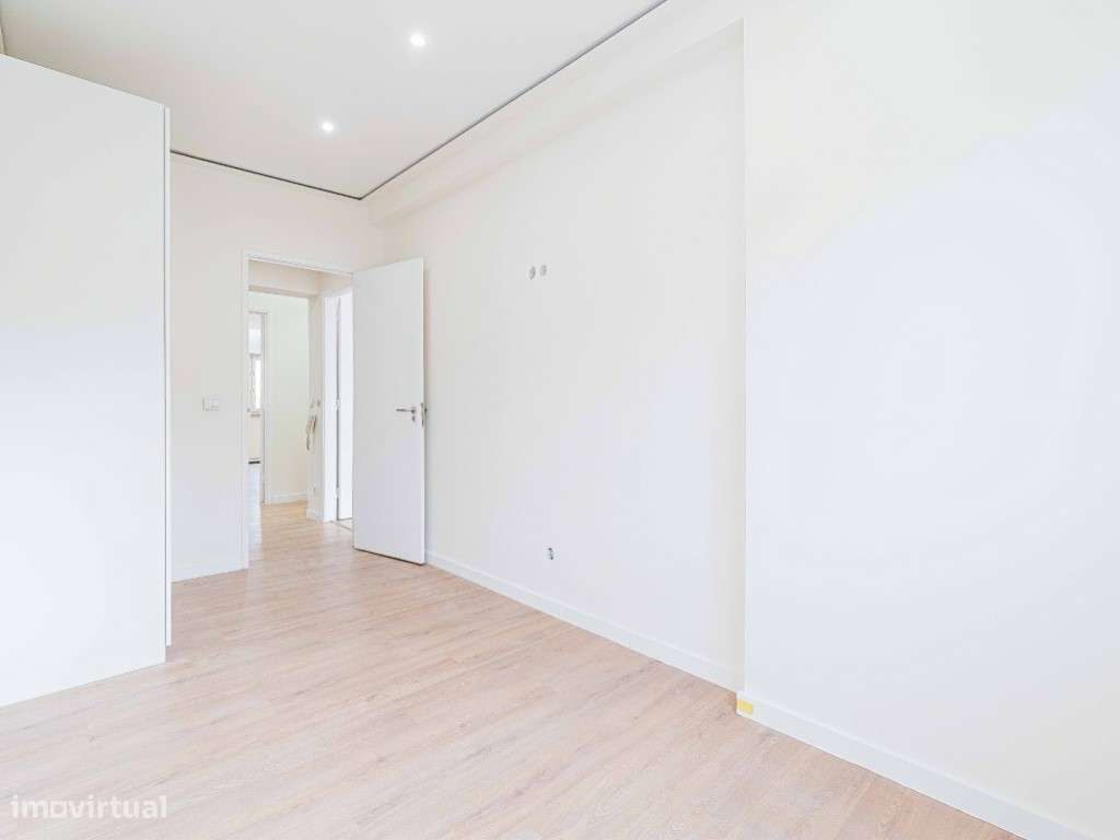 T3 Totalmente Remodelado - Avenida D. José I, Amadora-21