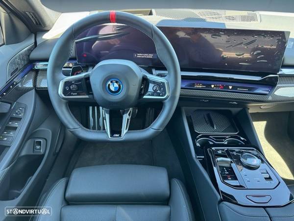 BMW i5 M60 - 9