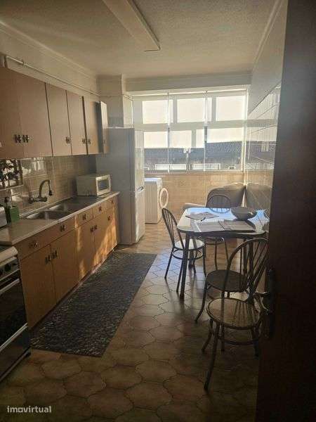 Arrendo  T2 mobilado em Leiria - Grande imagem: 5/7
