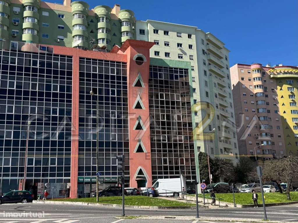 Prédio Lisboa com PIP Aprovado para Residência de Estudantes - Grande imagem: 2/4