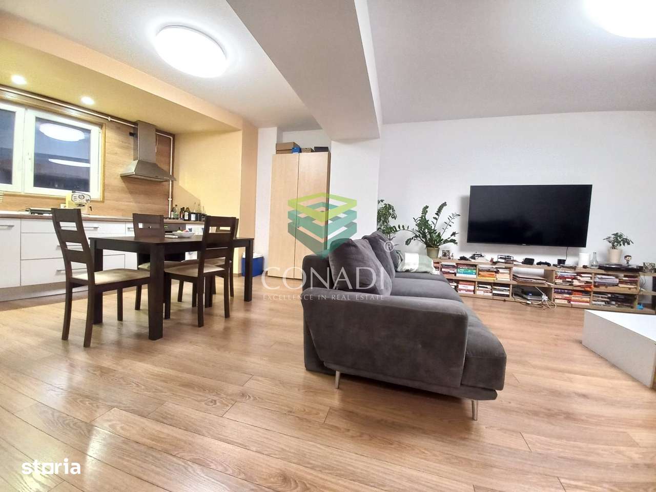 Apartament cu 3 camere Armeneasca - Imagine principală: 4/20