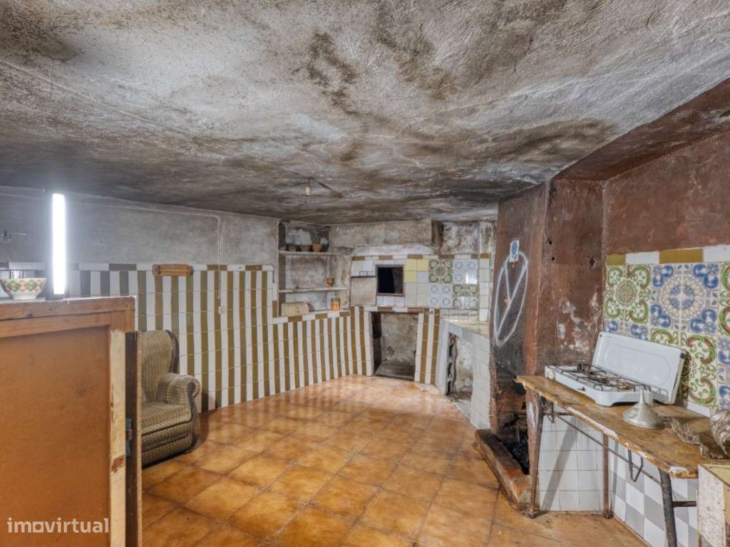 Moradia T3 de Rés-do-Chão e 1º Andar | Castelo - Mação - Grande imagem: 5/36