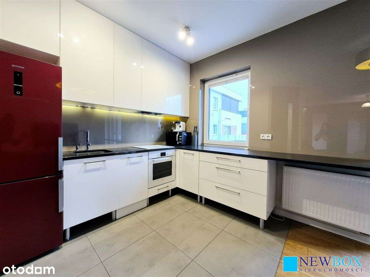 M 4 przy Alei Brzozowej, zamknięte osiedle, garaż-6